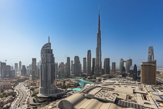 Waarom Dubai in 2026 overal opduikt: geld, hitte en macht